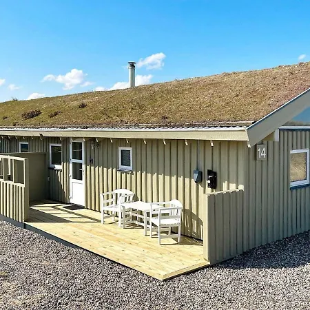 10 Person Holiday In L Kken
