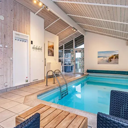 10 Person Holiday In L Kken Сasa de vacaciones *